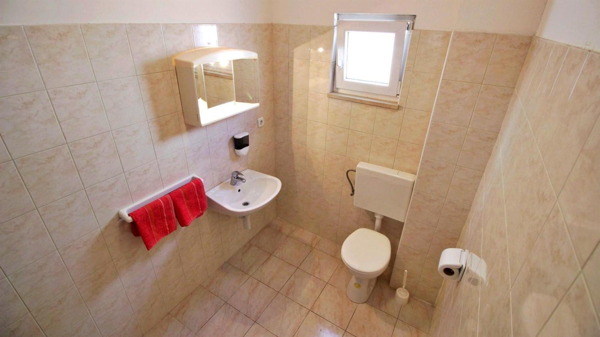 Apartments Marko Nemira Омиш Номер фото