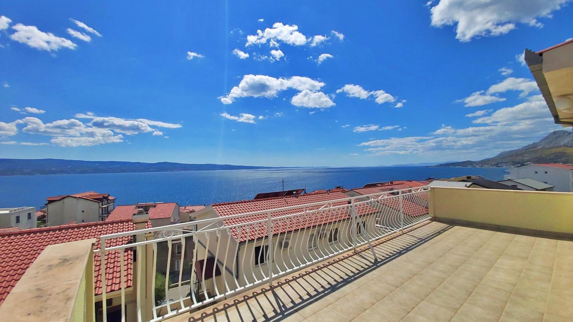Apartments Marko Nemira Омиш Номер фото
